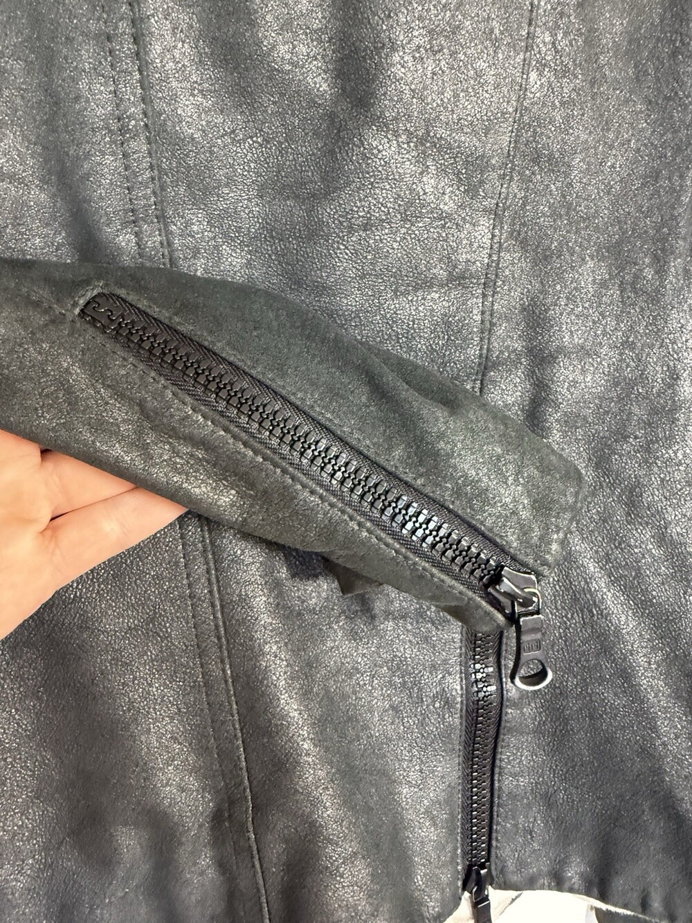 DVF Archival 2010 Patisserie Metallic Pewter Leather Jacket 8 - Picture 6 of 8